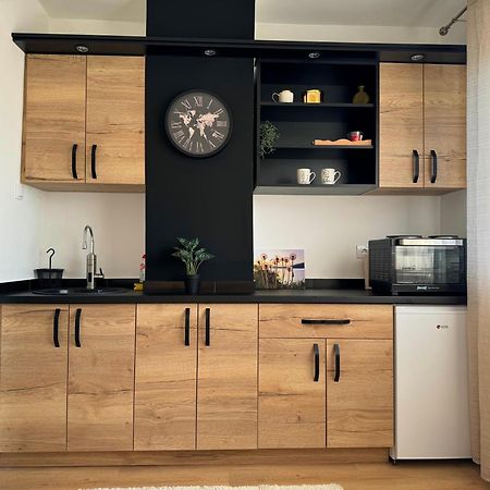 Vuk Apartman โดนยี มิลาโนวัซ ภายนอก รูปภาพ
